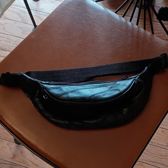 Other - Black Vegan Leather Waist Bag / Fanny Pack - Casual Hands-Free Carry